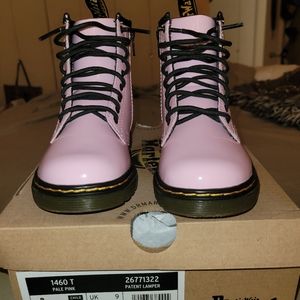 De. Martens toddler boots